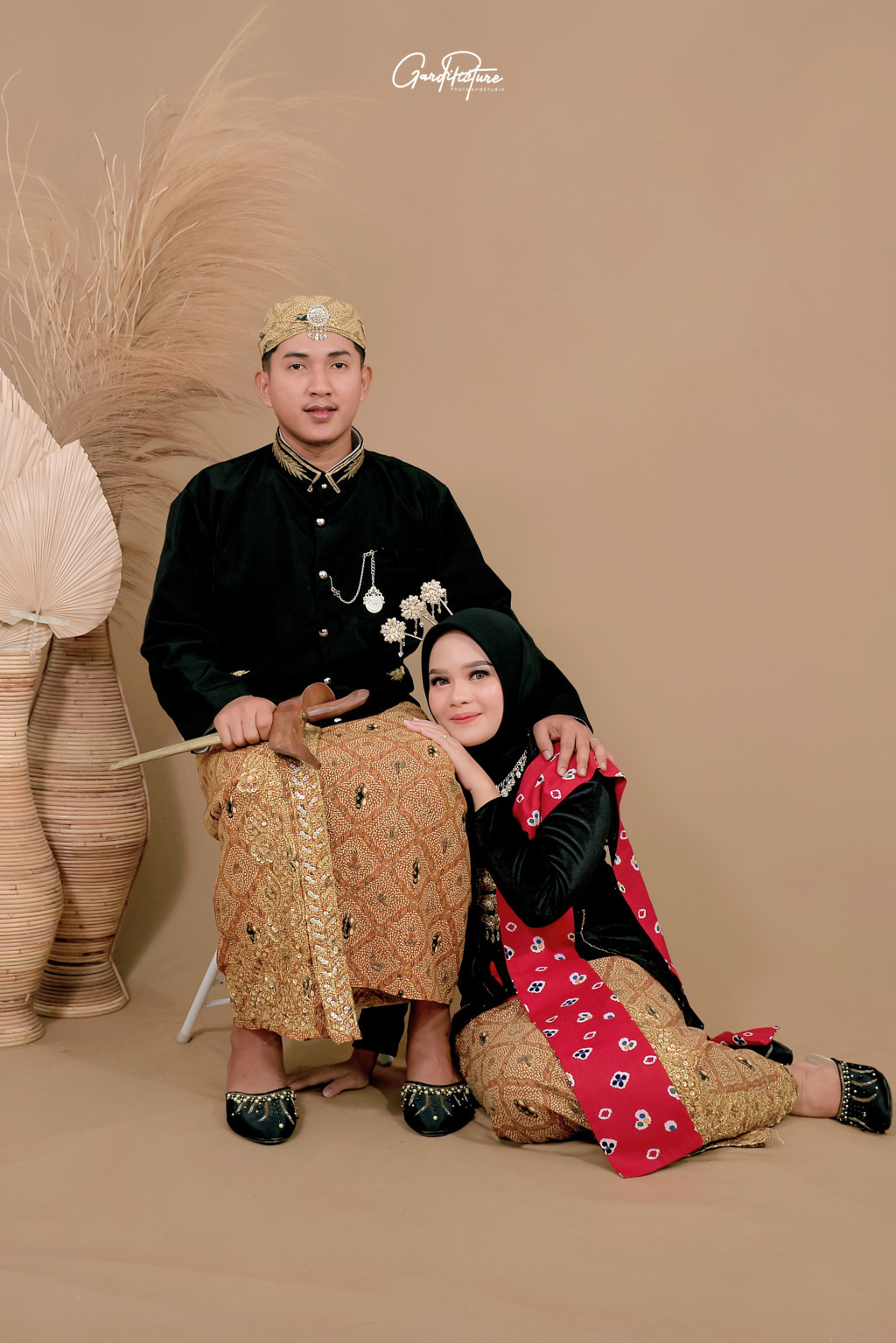 Sri devi & syafrizal 1